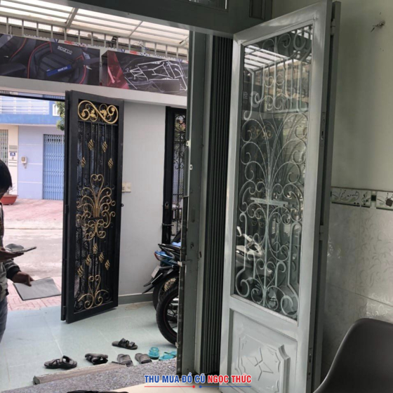 Thu Mua Cửa Sắt Giá  Cao Tại Quận 4