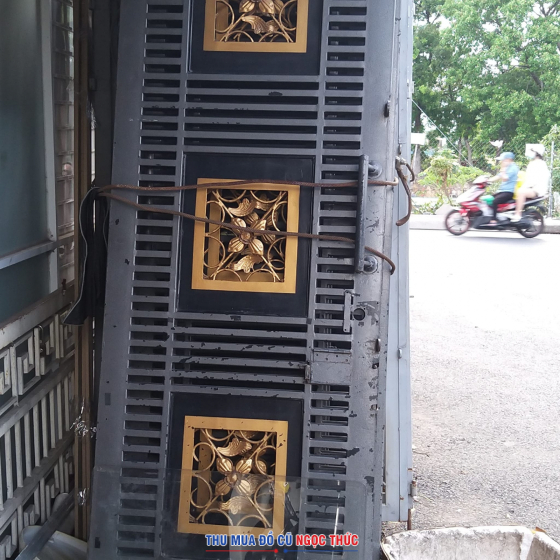 Thu Mua Cửa Sắt Giá  Cao Tại Quận 6